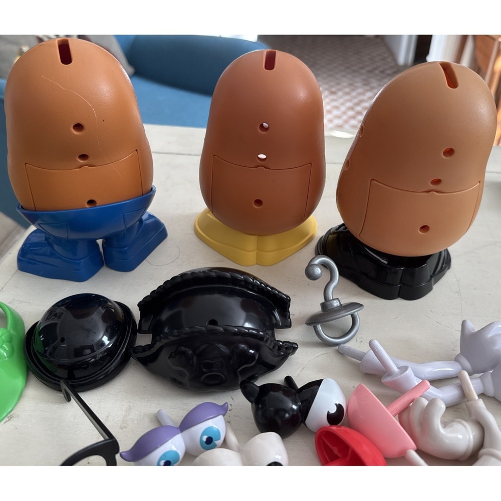 Lot Potato Head Lot Pieces Mixed 33 Including 3 Potato ๐ฅ Pirate ๐ฉ ๐ ๐ - Picture 2 of 5